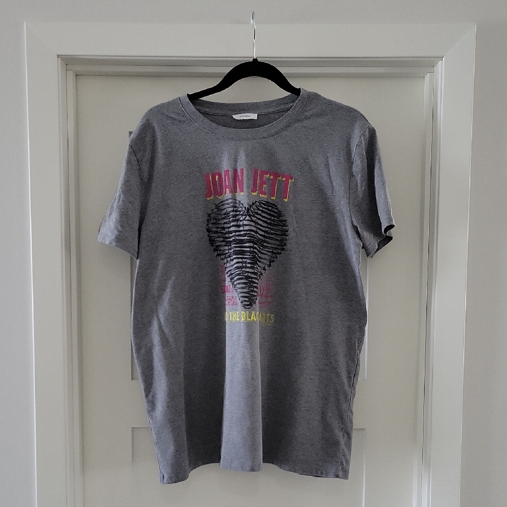 Maurices Graphic Band T-Shirt  Xl